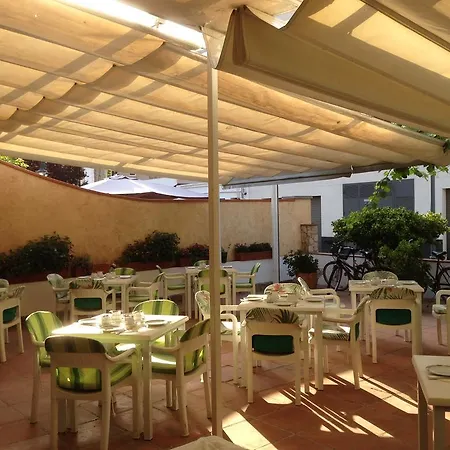Guest house Pensio Raco Del Mar L'Estartit